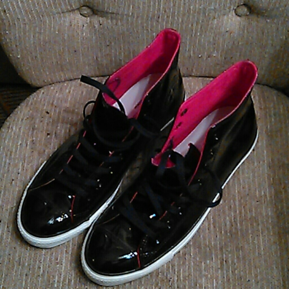 Converse Hi-Top Sneakers Unisex